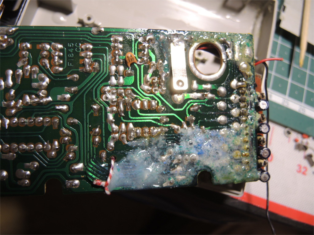 Ремонт устройства хранения и печати заметок Sharp Memowriter EL-7000 после протечки аккумуляторов - 4