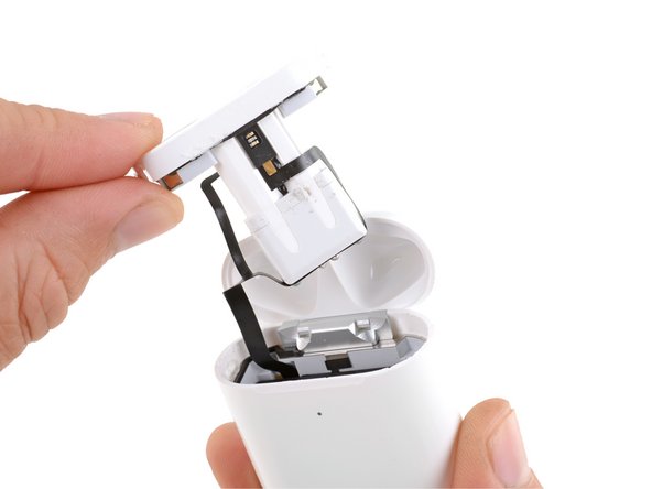 iFixit: AirPods 2 нельзя отремонтировать - 4