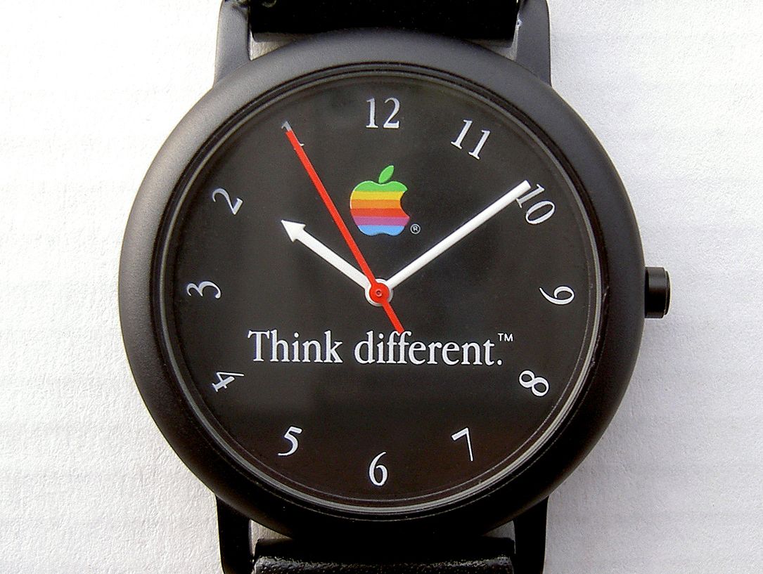 Apple не смогла засудить производителя часов Swatch за слоган “Tick different” - 1