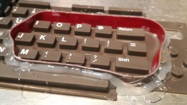 Изготовление реплик отсутствующих клавиш для «резиновой» клавиатуры Commodore 116 - 14
