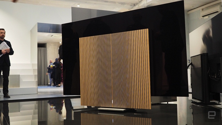 Bang & Olufsen Beovision Harmony — 77-дюймовый телевизор с «крыльями бабочки» за 21 000 долларов - 1 Bang & Olufsen Beovision Harmony — 77-дюймовый телевизор с «крыльями бабочки» за 21 000 долларов