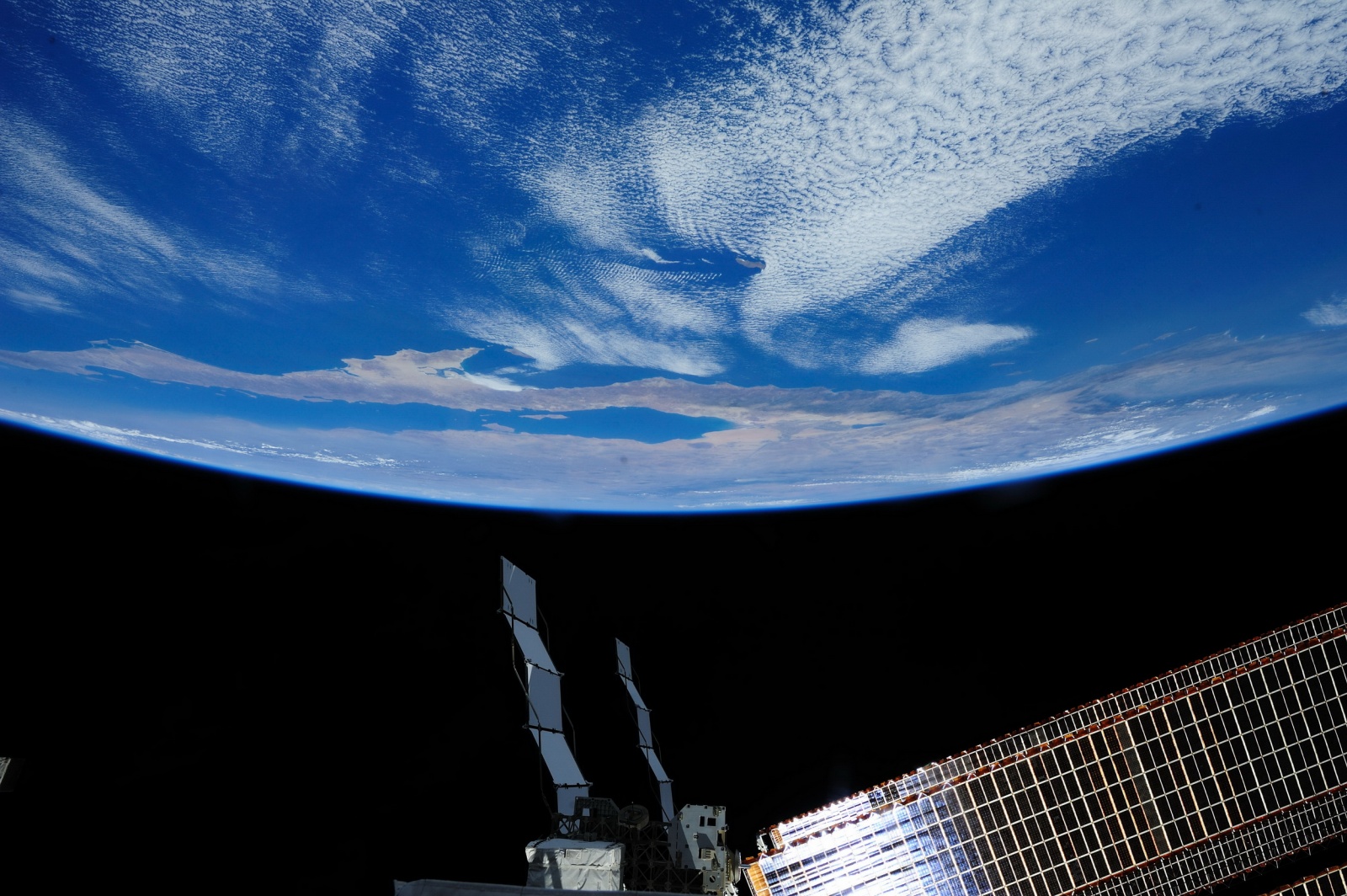 Интервью с космонавтом Александром Лавейкиным о космическом кино, перегрузках в 20 единиц и мягкой посадке - 2 Интервью с космонавтом Александром Лавейкиным о космическом кино, перегрузках в 20 единиц и мягкой посадке - 2