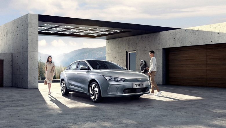 Премиальный электромобиль по-китайски: Geely представила седан Geometry A за 31 000 долларов - 1 Премиальный электромобиль по-китайски: Geely представила седан Geometry A за 31 000 долларов