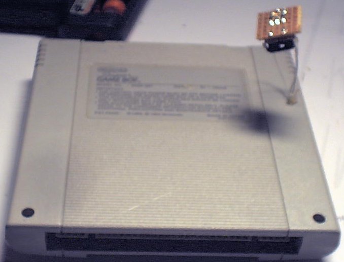 Установка разъёма для кабеля связи в Super Game Boy - 9