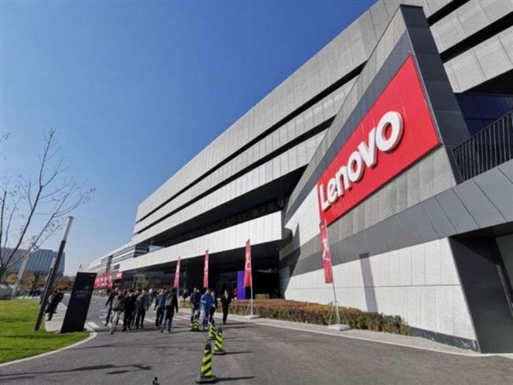 Выручка Lenovo достигла отметки в $50 млрд