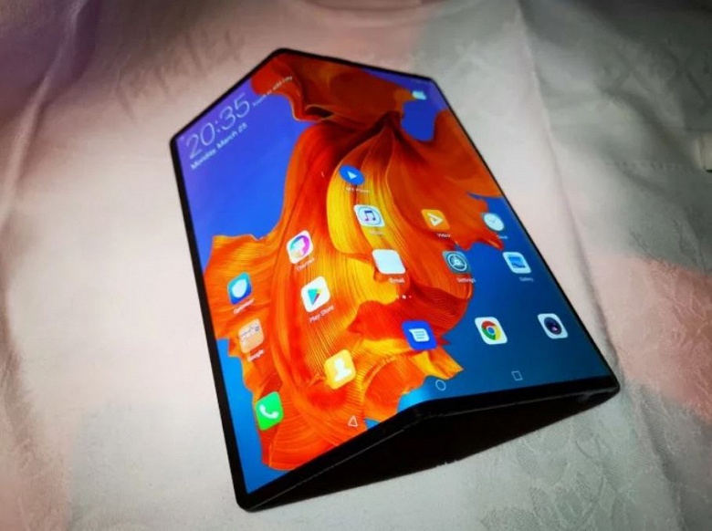 Складной Huawei Mate X оказался заметно дешевле ожидаемого