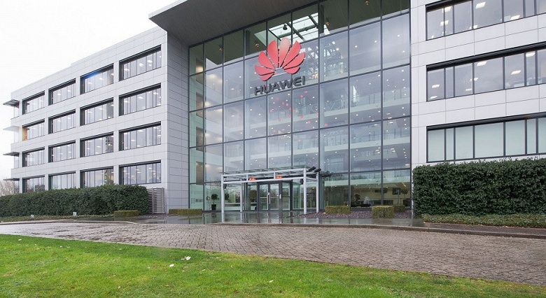 Huawei за год удалось нарастить выручку на 39% - 1