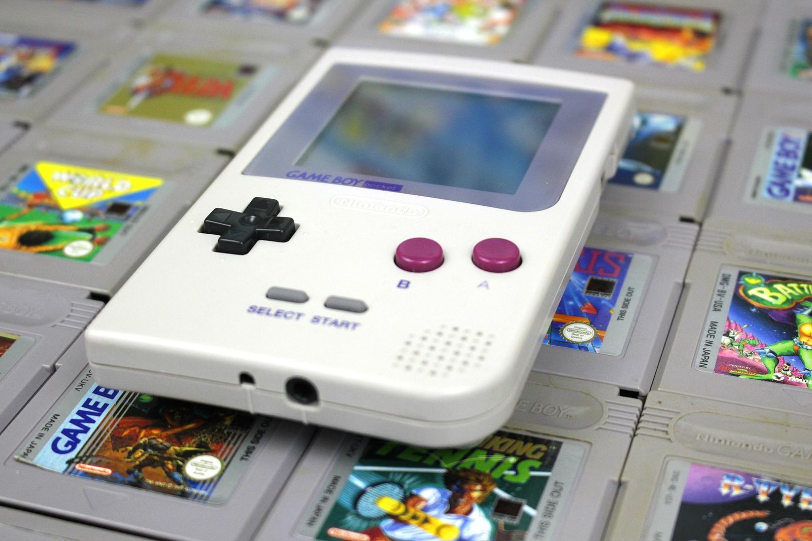 Портативной игровой консоли Nintendo Game Boy исполнилось 30 лет - 1