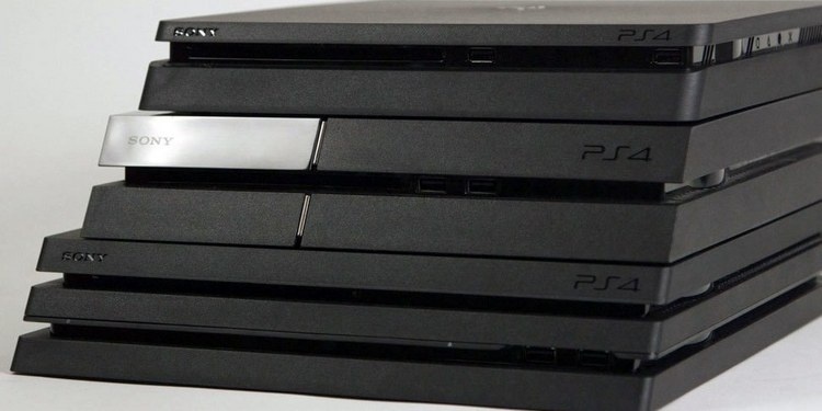 Осенью Sony может представить доступную консоль PlayStation 4 Super Slim