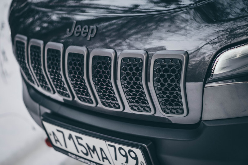 Следопыт: тест Jeep Cherokee Trailhawk