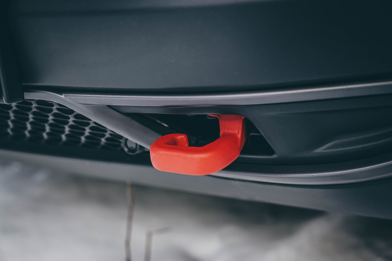 Шторка багажника jeep cherokee kl. Джип ниссан патфайндер 2012. Morakniv pathfinder. Следопыт тест. Jeep проушины буксировочные.