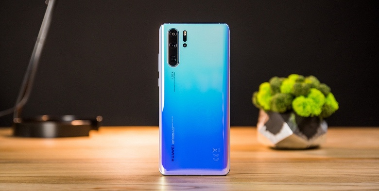 Новая версия EMUI для Huawei P30 Pro улучшила работу камеры и сканера отпечатков пальцев