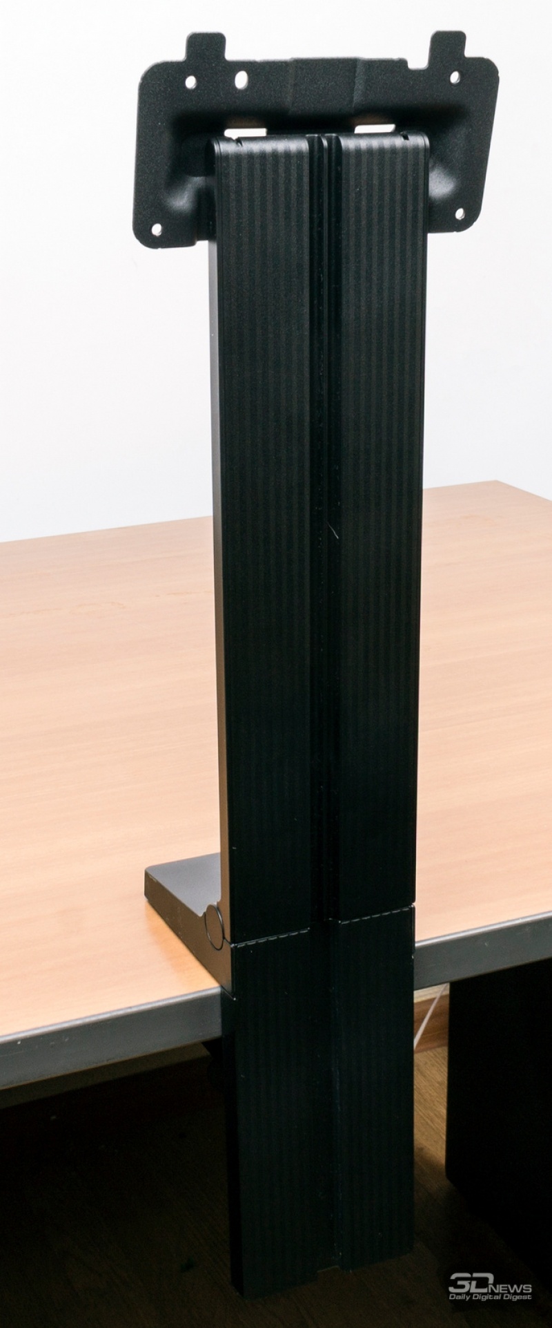 Новая статья: Обзор 27-дюймового монитора Samsung Space: компактный минимализм