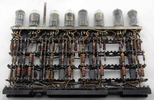 Ламповый модуль подавления дребезга контактов от компьютера IBM 705. Что будет, если попробовать его включить? - 2