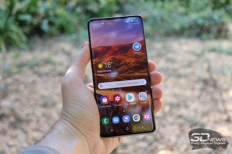 Фаблету Samsung Galaxy Note 10 прочат 50-ваттную быструю зарядку Фаблету Samsung Galaxy Note 10 прочат 50-ваттную быструю зарядку