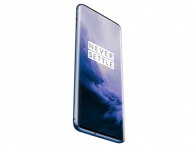 Фотогалерея дня: смартфон OnePlus 7 Pro в трёх цветах, включая синий Nebula Blue и миндальный Almond 