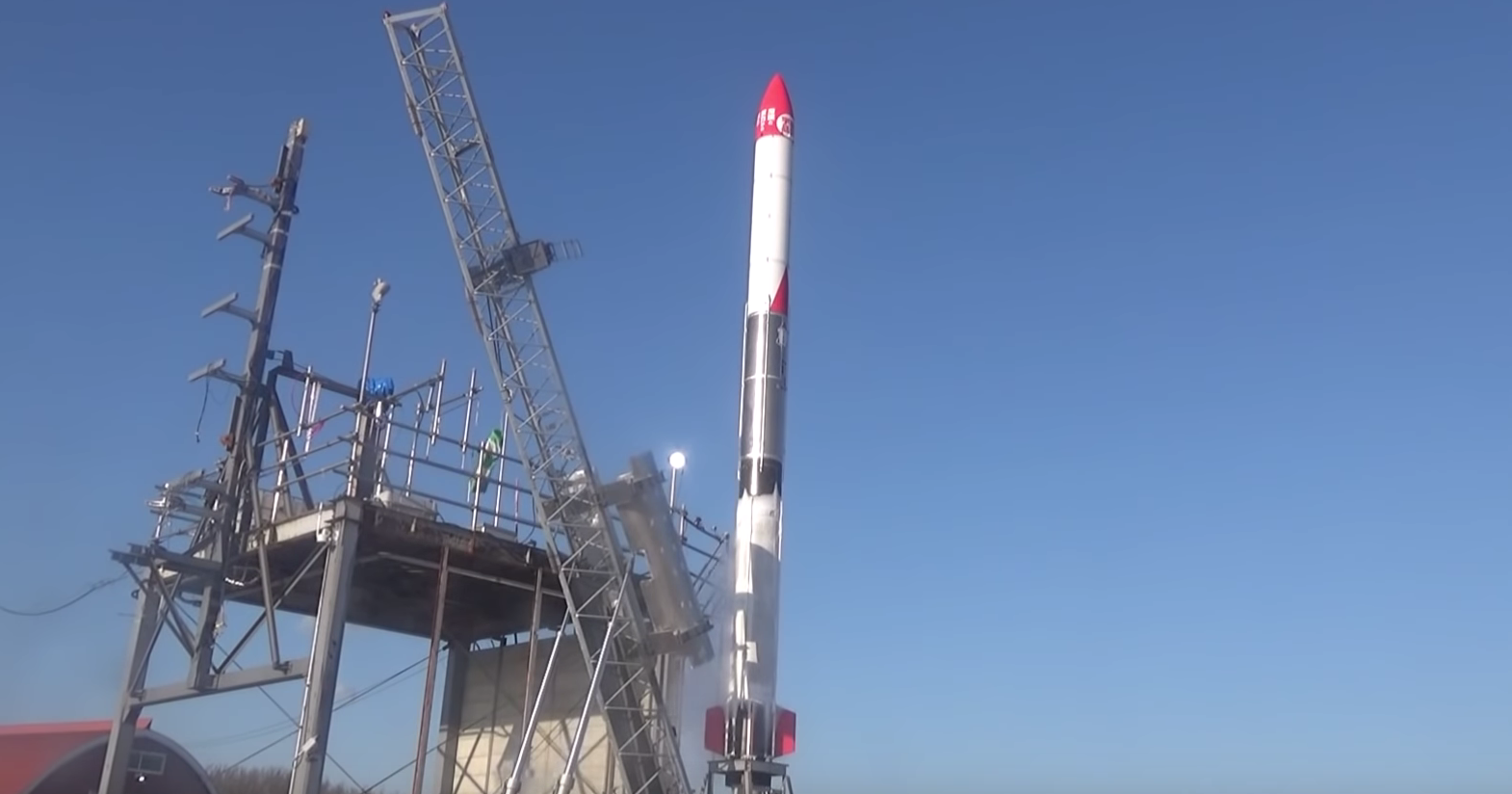 Первая частная японская ракета достигла космоса