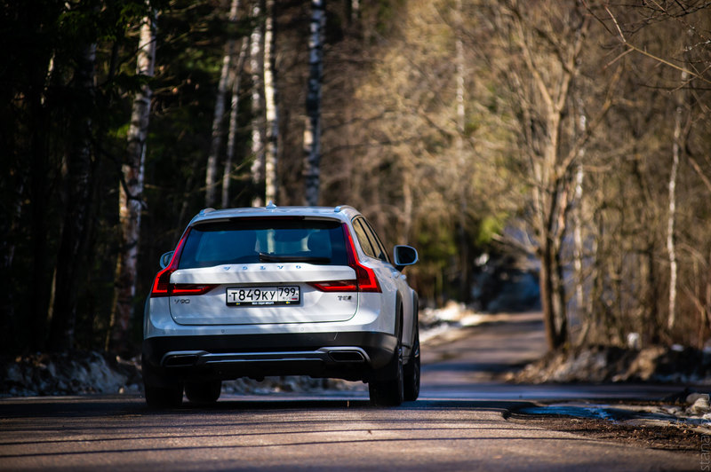 Мир не тесен: тест Volvo V90 Cross Country