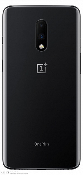 OnePlus 7 Pro в руках пользователя и OnePlus 7 с аксессуарами (и ценами) за считанные часы до анонса 