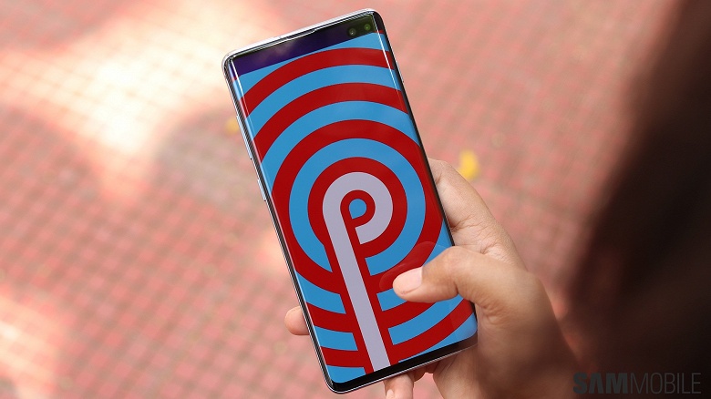 Samsung рассказала о грядущих обновлениях для флагманских Galaxy S10 