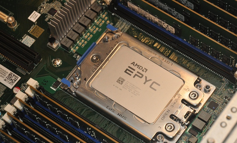 Инженерный образец 64-ядерного серверного CPU AMD Epyc работает на базовой частоте 1,4 ГГц