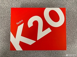 Это не шутка. Журналисты нашли боксерские перчатки в приглашении на презентацию Redmi K20 - 5 Это не шутка. Журналисты нашли боксерские перчатки в приглашении на презентацию Redmi K20