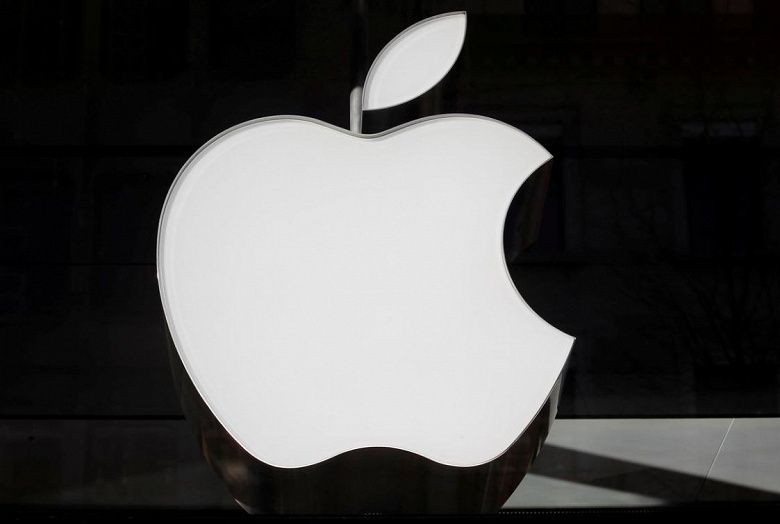 Apple обещает быть честнее с британскими пользователями смартфонов iPhone в отношении состояния аккумулятора