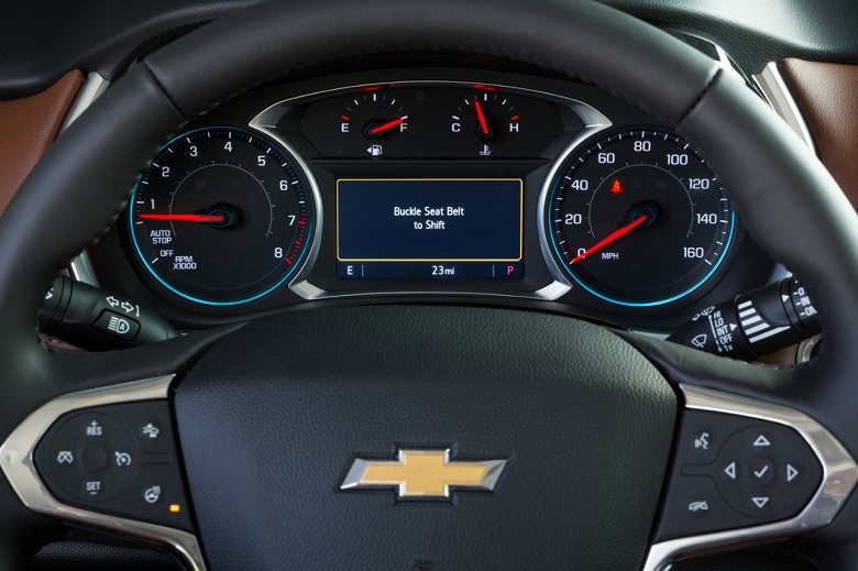 Chevrolet внедряет функцию Buckle to Drive, которая не дает машине тронуться с места, напоминая водителю о необходимости пристегнуться