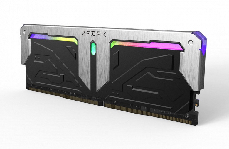 Модули памяти Zadak Spark RGB DDR4 доступны по одному и в наборах объемом до 64 ГБ