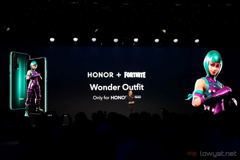 Смартфоны Honor 20 получили эксклюзивную тему оформления Fortnite и беспроводной геймпад, а Honor 20 Pro еще и спецверсию Moschino Edition