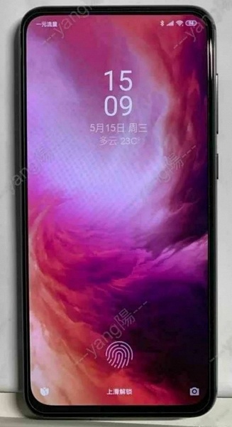 Живое фото Redmi K20 позволяет оценить реальную ширину рамок дисплея - 1 Живое фото Redmi K20 позволяет оценить реальную ширину рамок дисплея