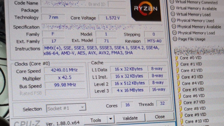 На Computex 2019 показали флагманский 16-ядерный процессор AMD семейства Ryzen 3000, он обходит по производительности 24-ядерный Threadripper 2970X 