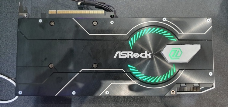 Энергопотребление двух версий AMD Radeon RX 5700 Navi составляет 225 Вт и 180 Вт