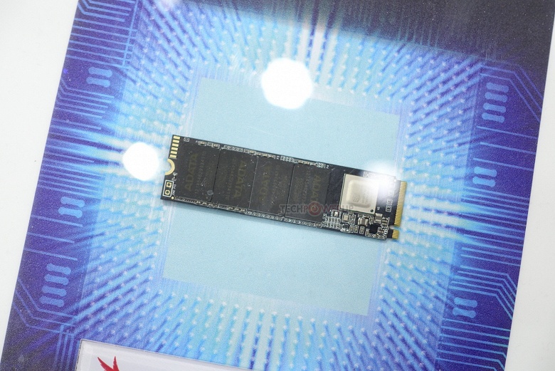 У Adata тоже готов SSD с интерфейсом PCIe Gen4