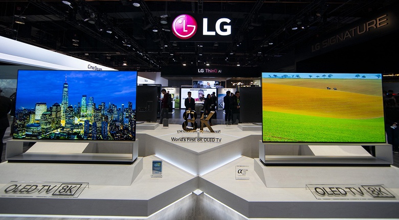 LG начинает продажи первого в мире телевизора OLED 8K