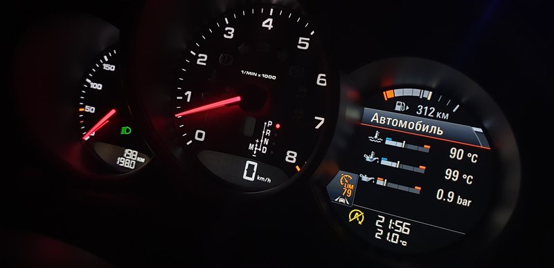 Аналоговый: тест Porsche Macan S