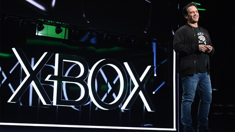 Глава Xbox: у будущей консоли Project Scarlett будет дисковод