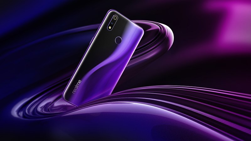 Бодрый новичок: realme 3 Pro