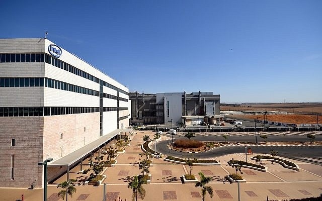 Intel не торопится расширять производственные мощности в Израиле Intel не торопится расширять производственные мощности в Израиле