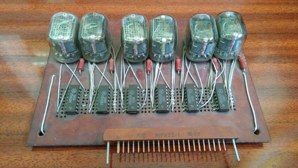 Nixie clock или теплый ламповый свет вам в дом - 2