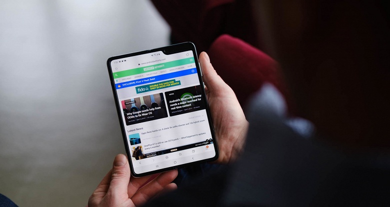 Официально: проблемы смартфона Samsung Galaxy Fold почти решены, и аппарат готов выйти на рынок