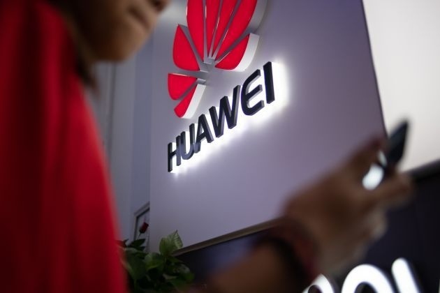 Huawei готовится потребовать деньги с американских компаний, использующих её патенты