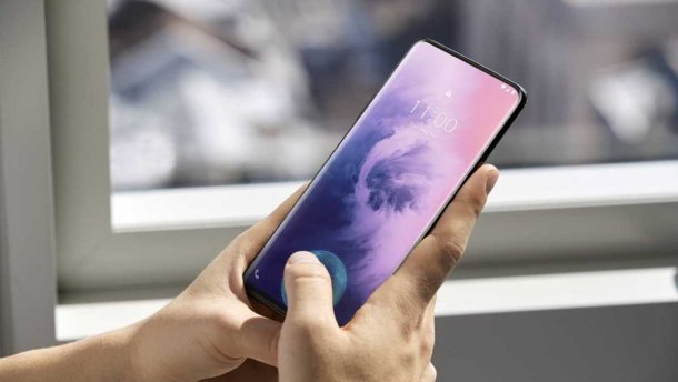 Смартфон Oppo с подэкранной камерой выйдет только в 2020 году