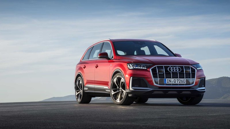 Audi обновила кроссовер Q7 в стиле Q8