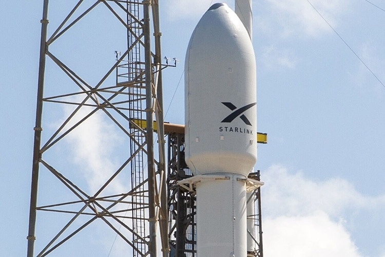 SpaceX довольна испытаниями 60 спутников Starlink и вносит изменения