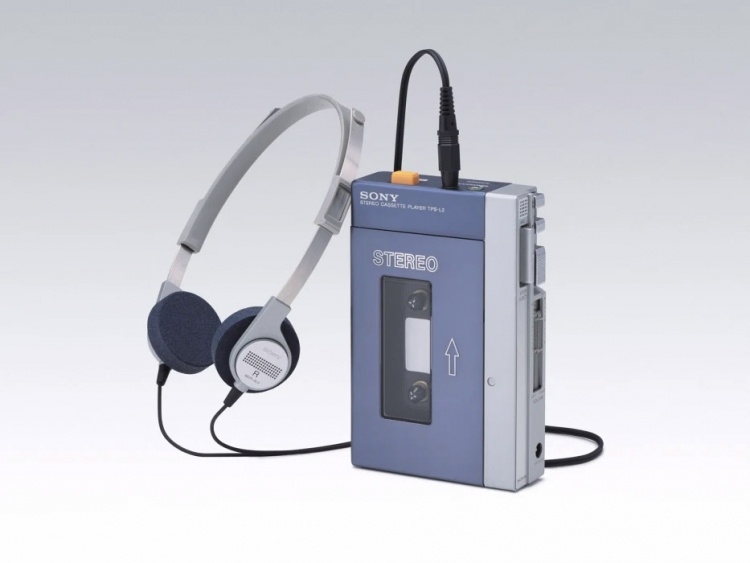 Вспомнить прошлое: легендарной марке Walkman исполнилось 40 лет