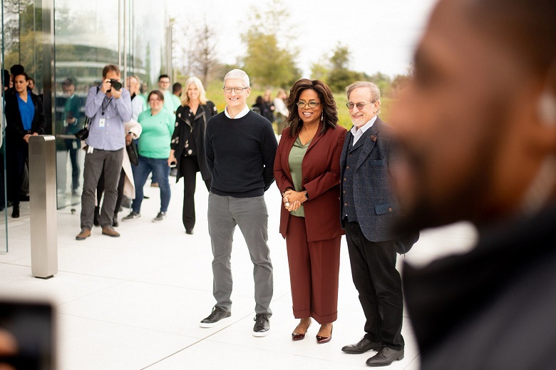 Apple не будет избегать &laquo;взрослого&raquo; контента в сервисе Apple TV+