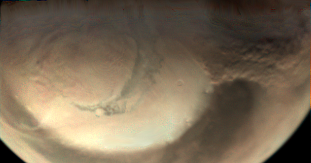 Орбитальный аппарат разглядел пылевые бури на Марсе