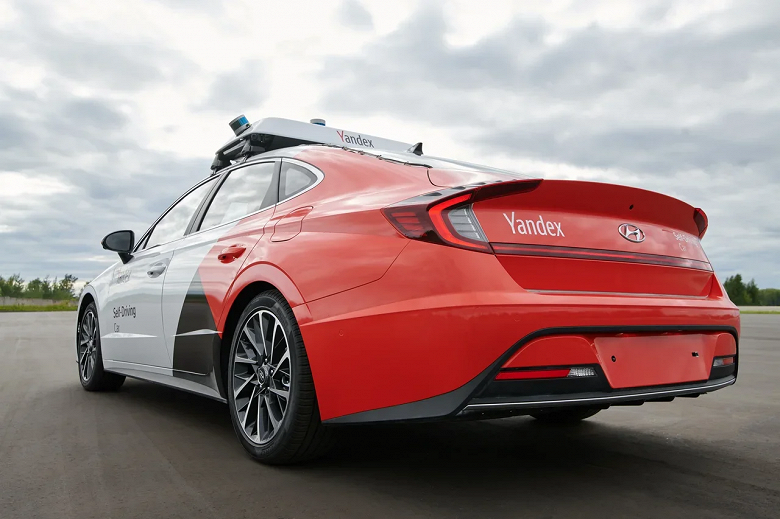 &laquo;Яндекс&raquo; создал прототип беспилотной Hyundai Sonata