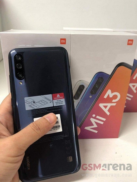 Опубликованы живые фото Xiaomi Mi A3 и его коробки, подтверждены характеристики